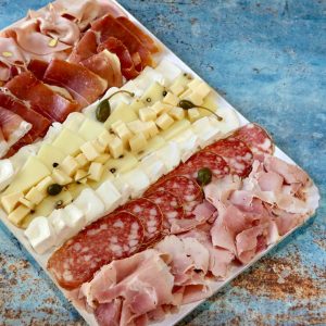 June en livraison de repas à domicile et click & collect avec LYON Eats