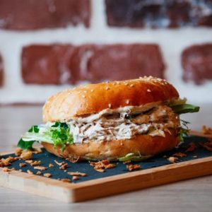 BURGERS & BAGELS livraison de repas à domicile et clic and collect avec lyon eats