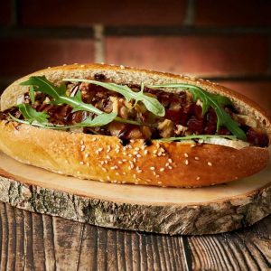 La fabrique du hot dog en livraison de repas à domicile et click & collect avec LYON Eats