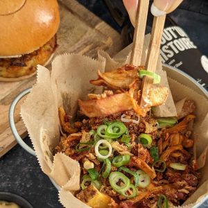 Smoké and fries en livraison de repas à domicile et click & collect avec LYON Eats