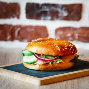 BURGERS & BAGELS livraison de repas à domicile et clic and collect avec lyon eats