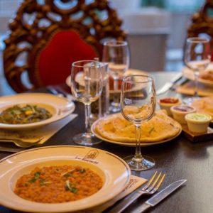 Le Karachi en livraison de repas à domicile et click & collect avec LYON Eats